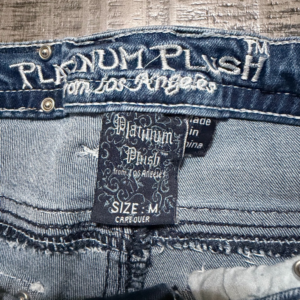 Light Blue Denim Jean Shorts with Stud Detail & Back Skull ๐ Pockets - Picture 5 of 11